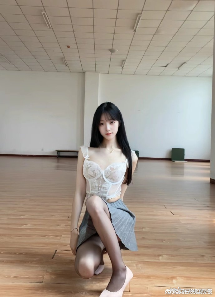 雨中曲 封面